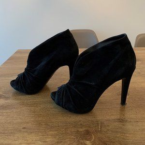 Black Suede Nine West Open Toe High Heels Women’s Sz 7.5